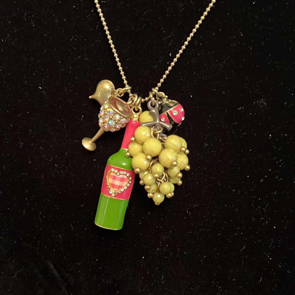 Betsey Johnson Picnic Grapes Necklace - Picture 3 of 4